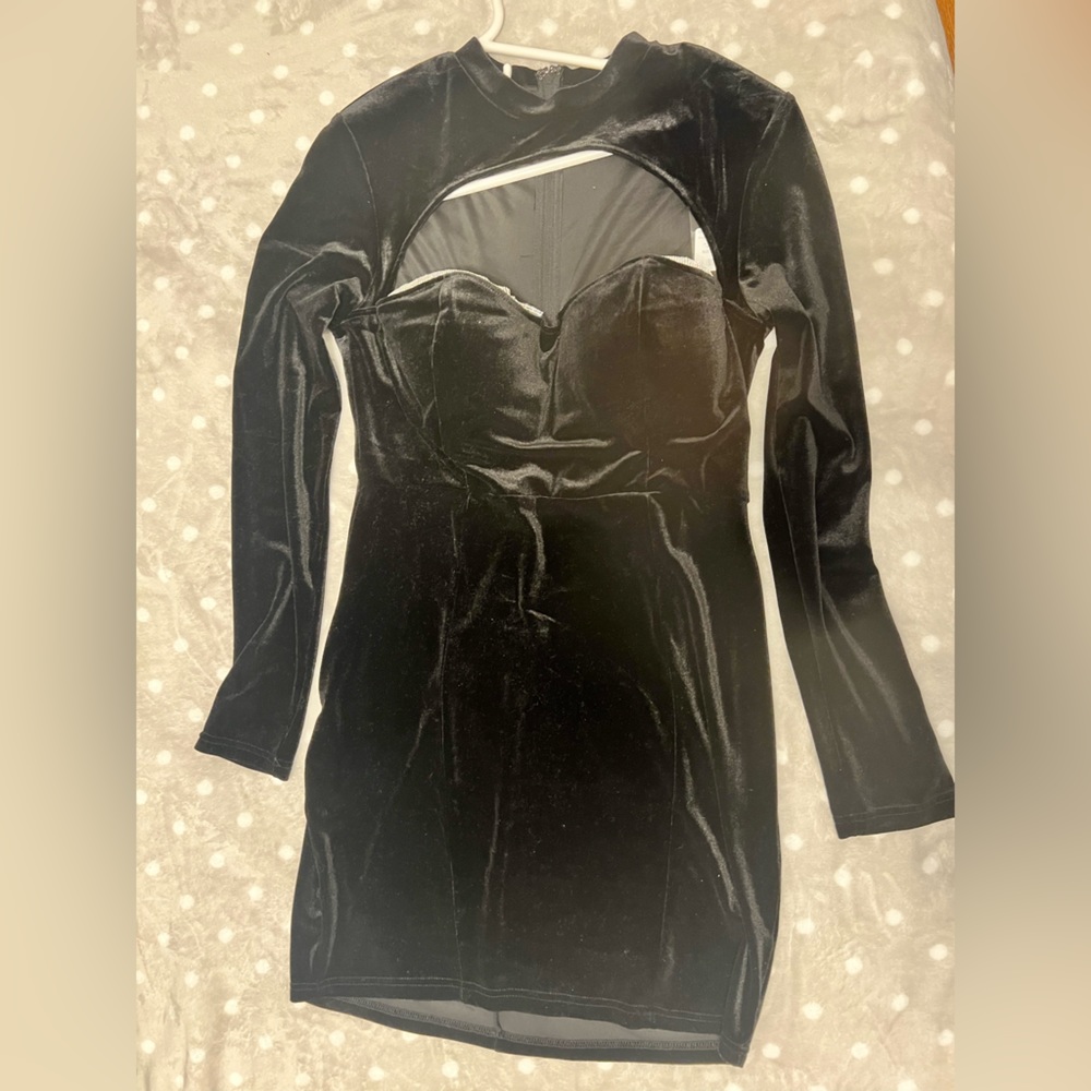 Black velvet dress